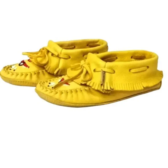 Laurentian Chief Fringed Moose Hide Leather Earthing Moccasins Tan Beaded Size 5 - Picture 2 of 11